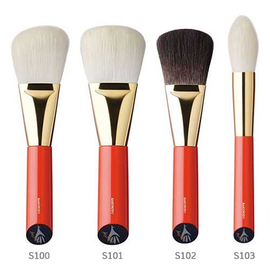 Hakuhodo S100 Vermillion series кисть