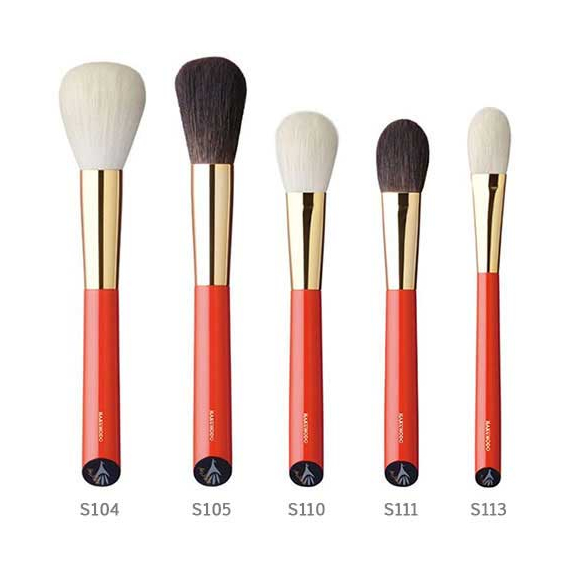 Hakuhodo S100 Vermillion series кисть