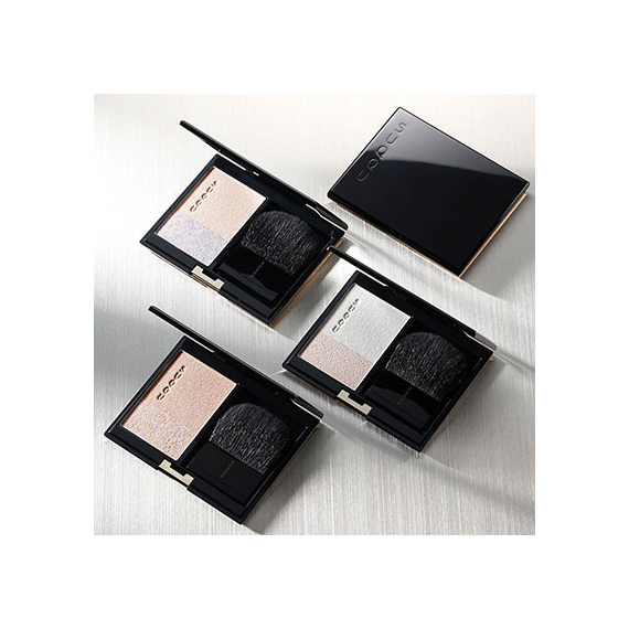 Suqqu Retouch Pressed Powder пудра для лица